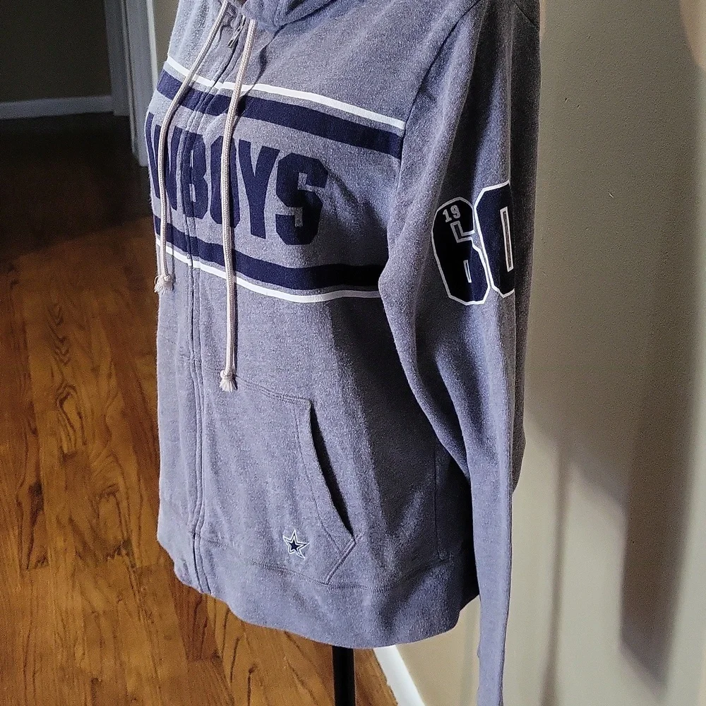 Victoria's Secret PINK Hoodie - Picture 4 of 15